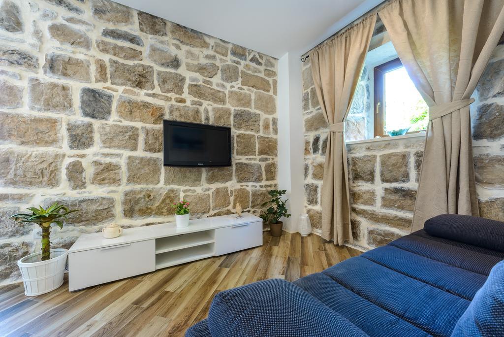 קאבטאט Apartments None And Nono מראה חיצוני תמונה