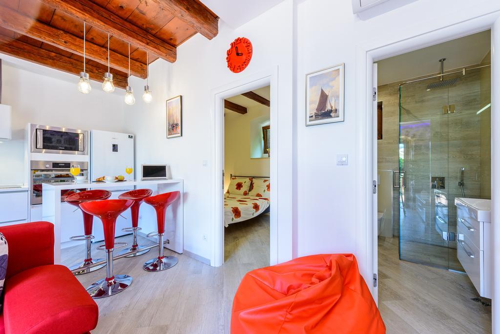 קאבטאט Apartments None And Nono מראה חיצוני תמונה