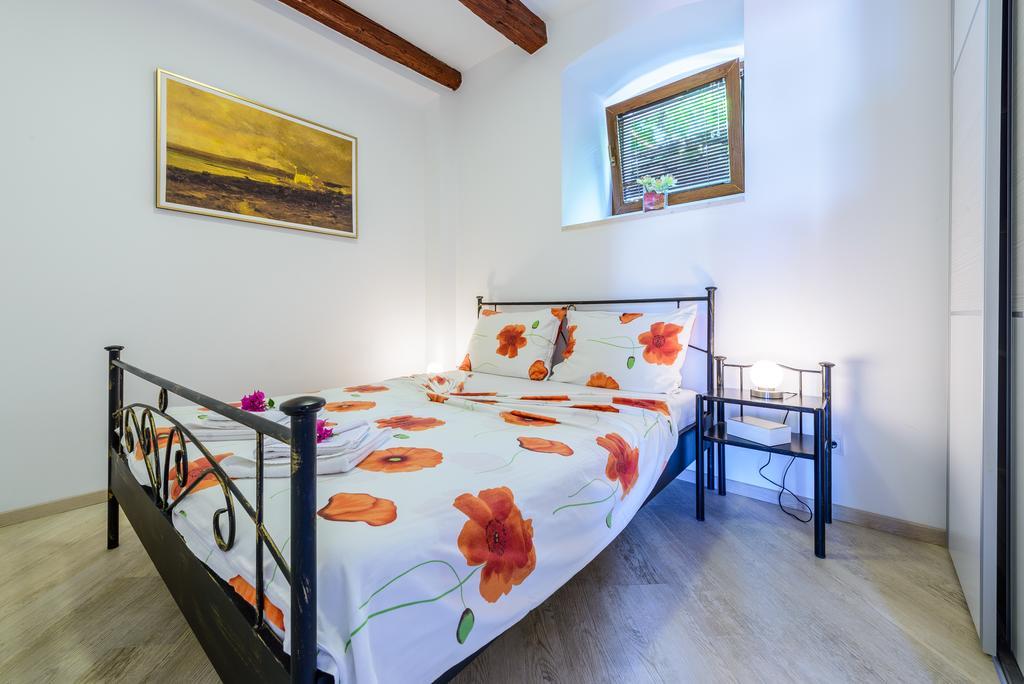 קאבטאט Apartments None And Nono מראה חיצוני תמונה