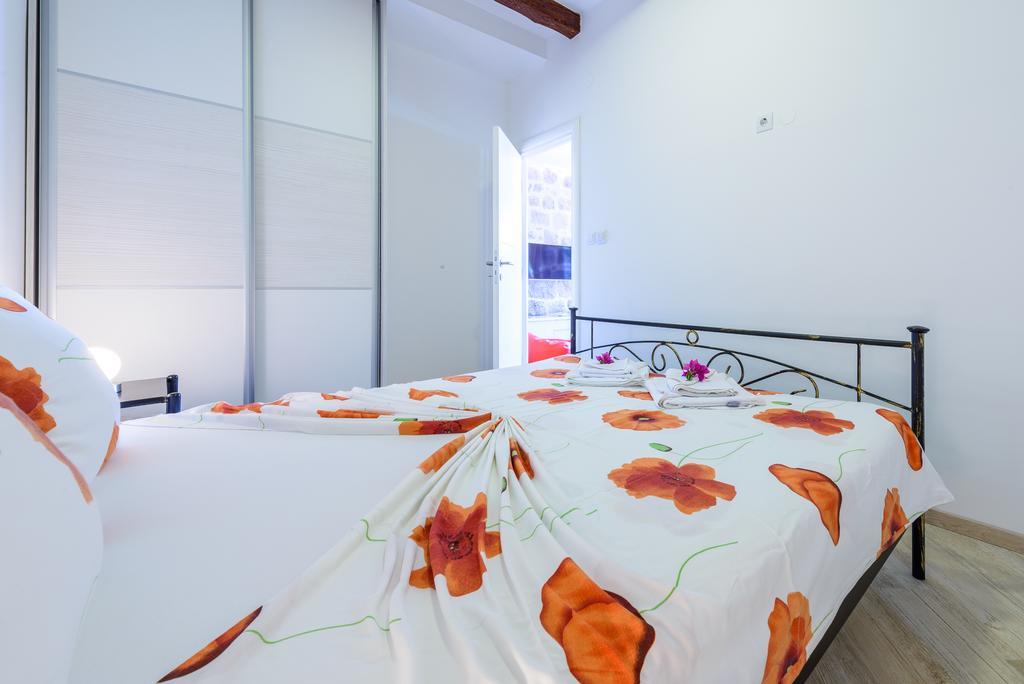 קאבטאט Apartments None And Nono מראה חיצוני תמונה