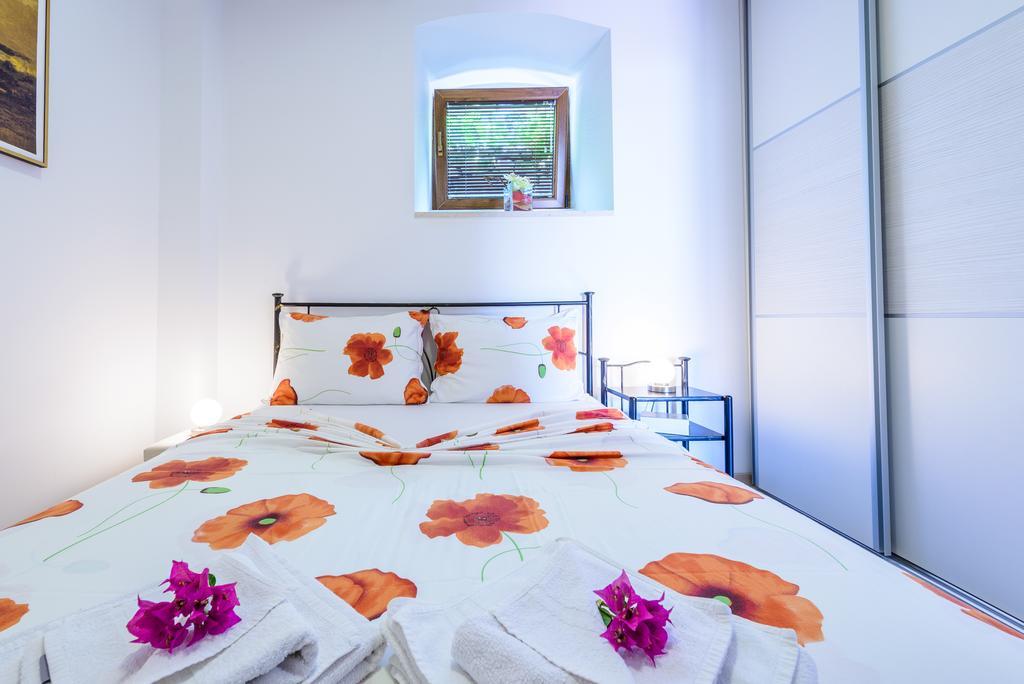 קאבטאט Apartments None And Nono מראה חיצוני תמונה