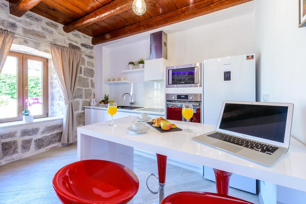 קאבטאט Apartments None And Nono מראה חיצוני תמונה